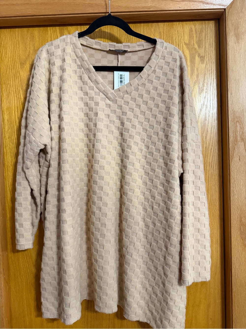Bombom chenille V-Neck Textured Long Sleeve Sweater Tunic in Beige
